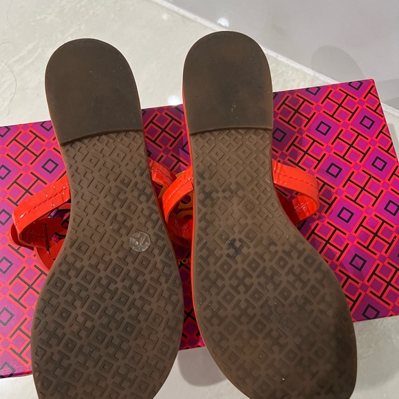 Tory Burch Miller sandals Size 6.5 - Picture 4 of 4